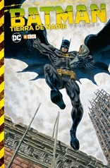COM BATMAN: TIERRA DE NADIE 02