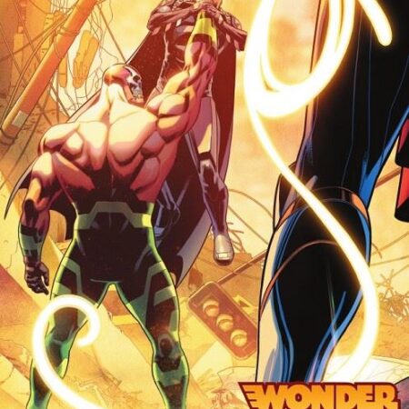 COM INJUSTICE: GODS AMONG US 70/12