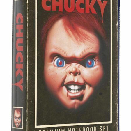 MER CHUCKY SET PAPELERIA VHS (LIBRETA, CHAPAS Y BOLIGRAFO) CHUCKY