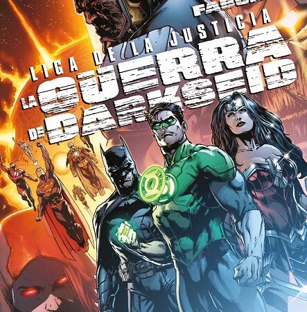 COM LIGA DE LA JUSTICIA: LA GUERRA DE DARKSEID (GRANDES NOVELAS GRAFICAS DE DC)
