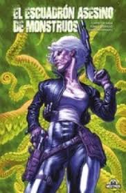 COM EL ESCUADRON ASESINO DE MONSTRUOS